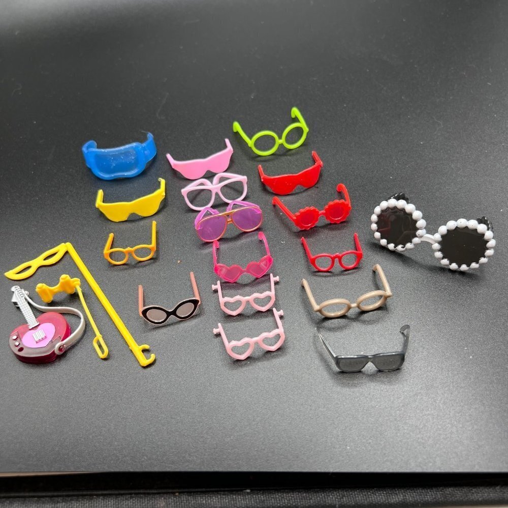 Mixed toy lot Barbie LOL fashion dolls sunglasses eye wear glasses plastic vario